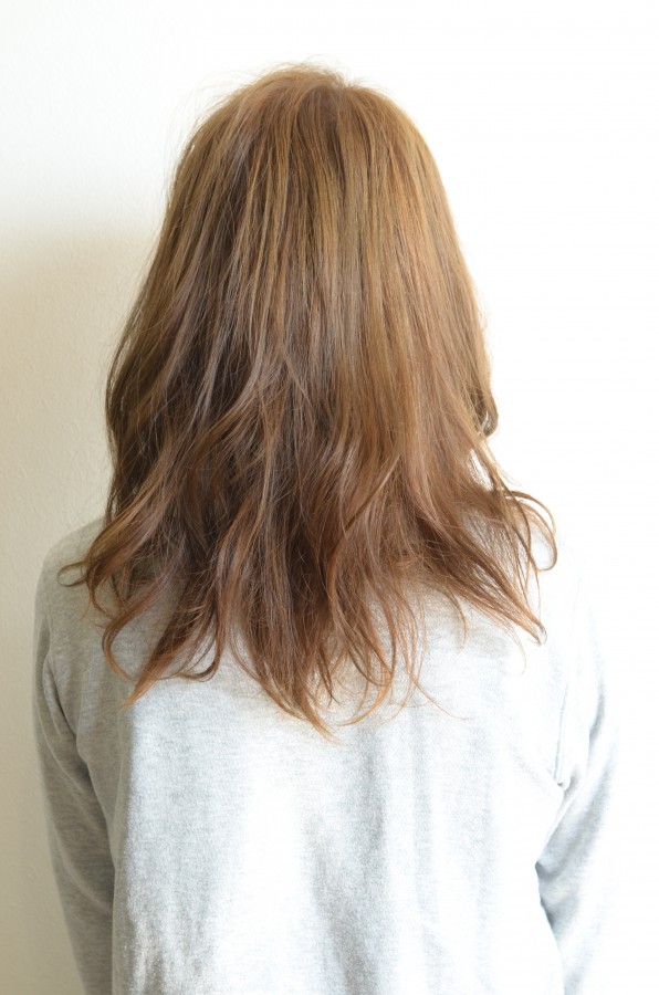 短めフロントが可愛い♪ふわふわパーマヘアBack写真